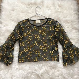 Black and yellow mesh flared sleeve crop top